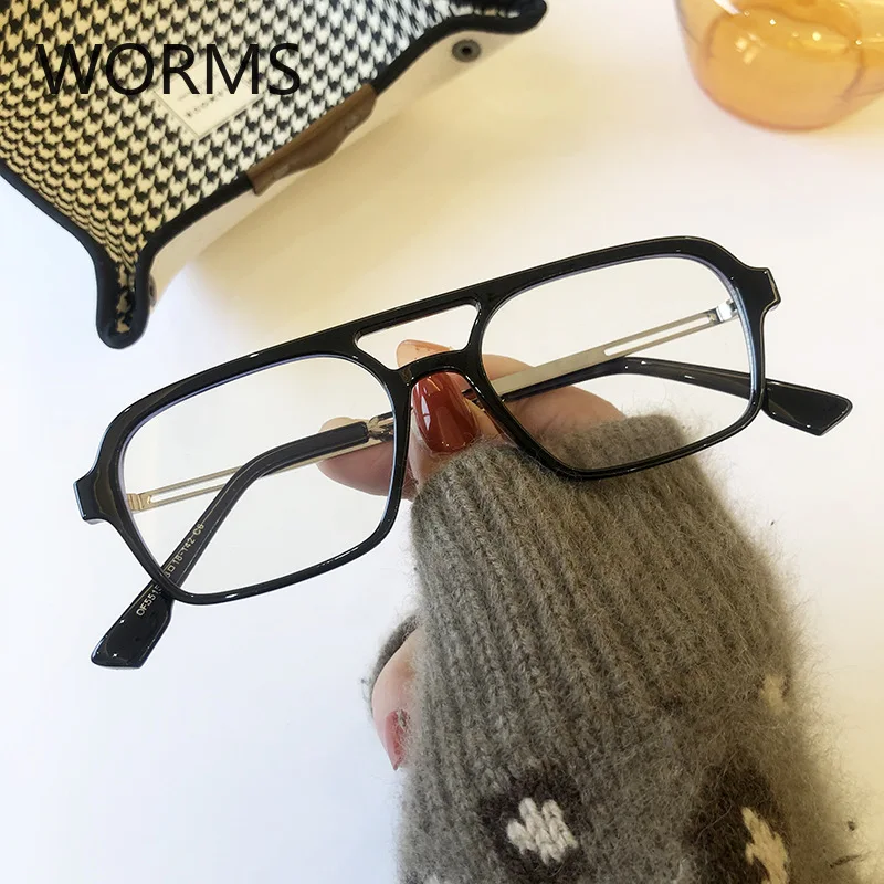 Sunglasses, Pilot Sunglasses, double cross beam spectacle frame sunglasses
Sunglasses, Pilot Sunglasses, double cross beam spectacle frame sunglasses