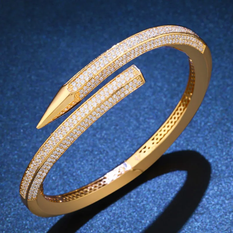 zlxgirl Free Velvet bag AAA Pave Cubic Zircon Bangle for Wedding Women size nail bangle bracelet fashion Women jewelry
zlxgirl Free Velvet bag AAA Pave Cubic Zircon Bangle for Wedding Women size nail bangle bracelet fashion Women jewelry
