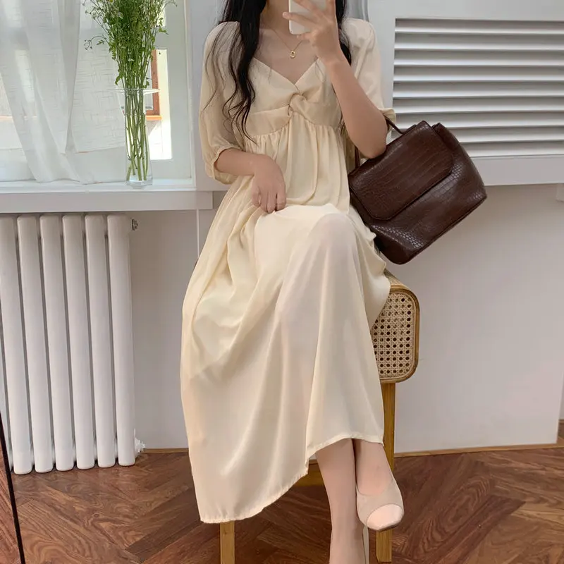 Summer Women Apricot Chiffon Dresses Neckline Heart Puff Short Sleeve Back Smock Shirring Design Maxi One Piece Cozy LooseRobe
Summer Women Apricot Chiffon Dresses Neckline Heart Puff Short Sleeve Back Smock Shirring Design Maxi One Piece Cozy LooseRobe