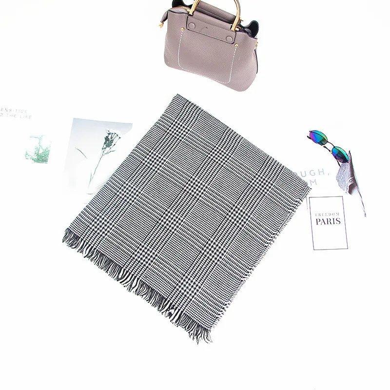 Fashion Winter Women Warm 80*180cm Scarf Men Cashmere Scarves Pashmina Tippet Brown Plaid Black and White Houndstooth Tassel
Fashion Winter Women Warm 80*180cm Scarf Men Cashmere Scarves Pashmina Tippet Brown Plaid Black and White Houndstooth Tassel