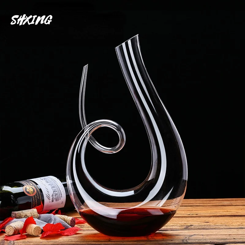 

1500ml Crystal High Grade 6-shaped Wine Decanter Gift Box Harp Swan Decanter Creative Wine Separator Wine Gift Box