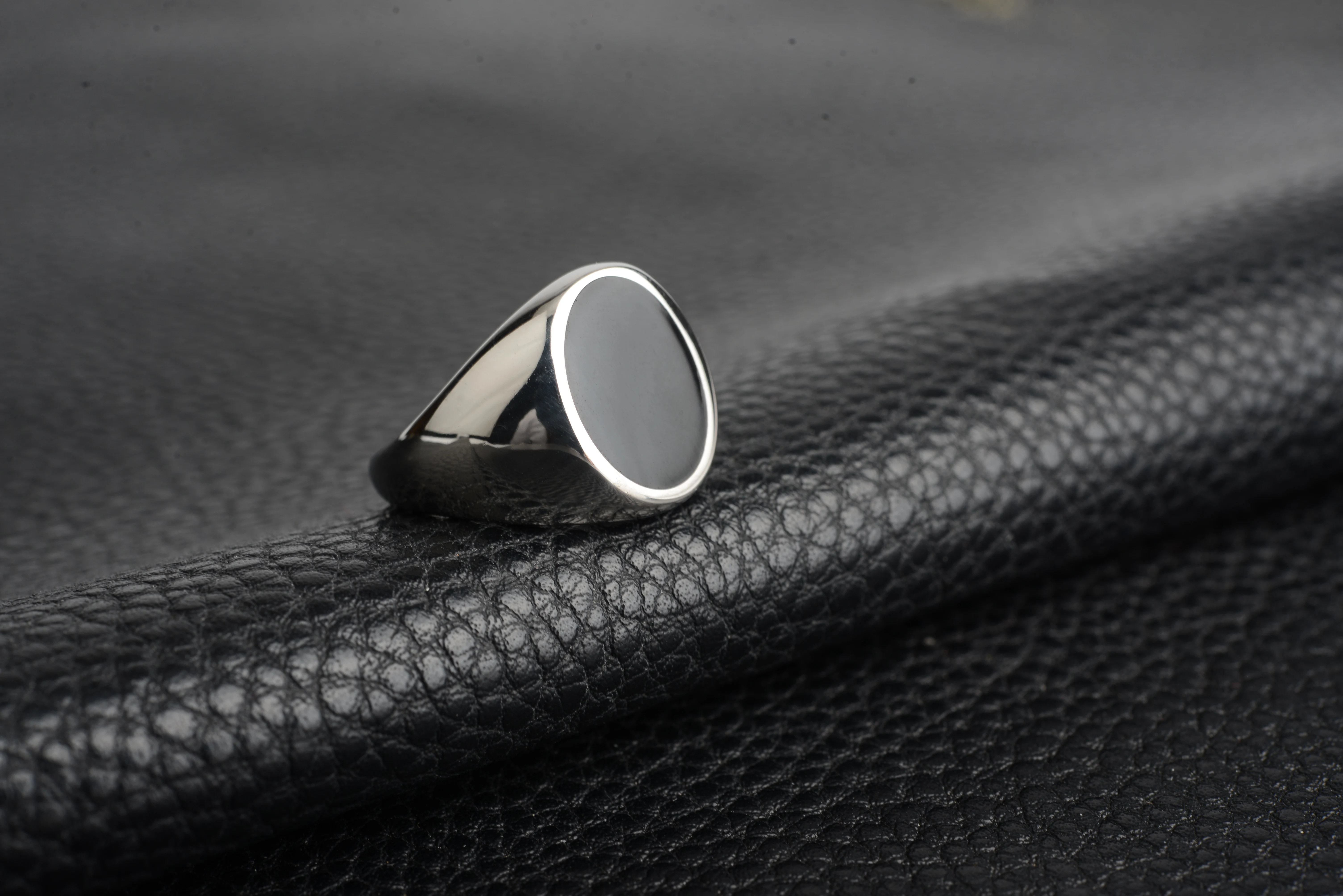 New Arrival Fashion Jewelry Ring Men Titanium Steel Simple Rings For Man Anillos Bague Femme Mode 2020
New Arrival Fashion Jewelry Ring Men Titanium Steel Simple Rings For Man Anillos Bague Femme Mode 2020