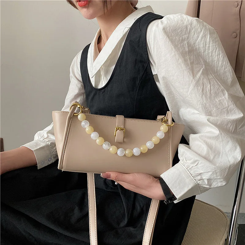 High-quality Ladies Simple Casual Beaded Small Bag In The Spring of 2021new Korean Fashion Handbag Shoulder Messenger Female Bag
High-quality Ladies Simple Casual Beaded Small Bag In The Spring of 2021new Korean Fashion Handbag Shoulder Messenger Female Bag
