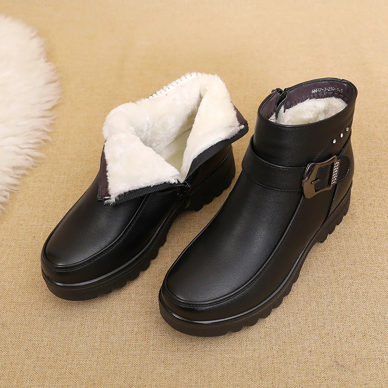 grosso quente pelúcia impermeável mulher botas de neve mulheres plus size 43 plataforma antiderrapante tornozelo botas inverno a
grosso quente pelúcia impermeável mulher botas de neve mulheres plus size 43 plataforma antiderrapante tornozelo botas inverno a