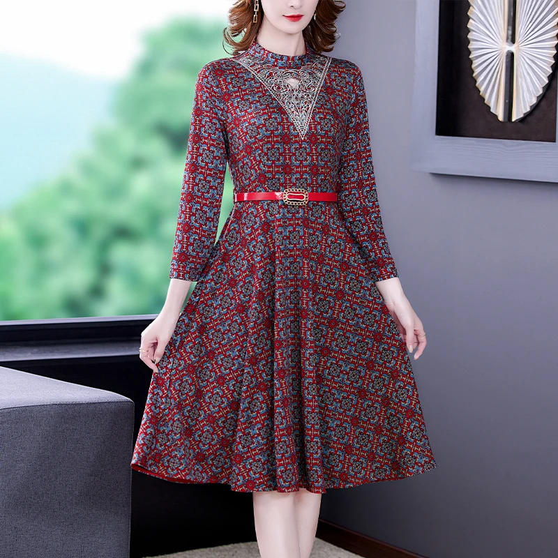 Floral Embroidery Elegant Vintage Midi Dress 2021 Women Office Lady Vestidos Spring Autumn Bodycon Long Sleeve Red Print Dresses
Floral Embroidery Elegant Vintage Midi Dress 2021 Women Office Lady Vestidos Spring Autumn Bodycon Long Sleeve Red Print Dresses