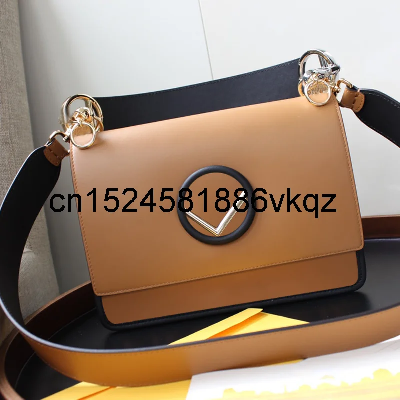 Daily street shoulder bag fashion casual women's shoulder bag women's leather pure messenger bag
Daily street shoulder bag fashion casual women's shoulder bag women's leather pure messenger bag