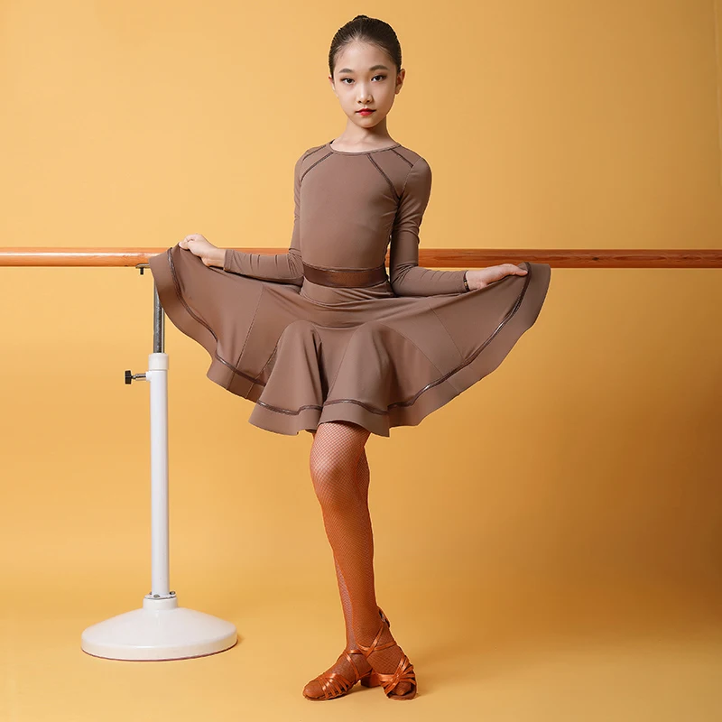 New Latin Dance Competition Dress For Kids Long Sleeve Practice Clothes Professional Standard Rumba Tango Dance Costumes VO1408
New Latin Dance Competition Dress For Kids Long Sleeve Practice Clothes Professional Standard Rumba Tango Dance Costumes VO1408