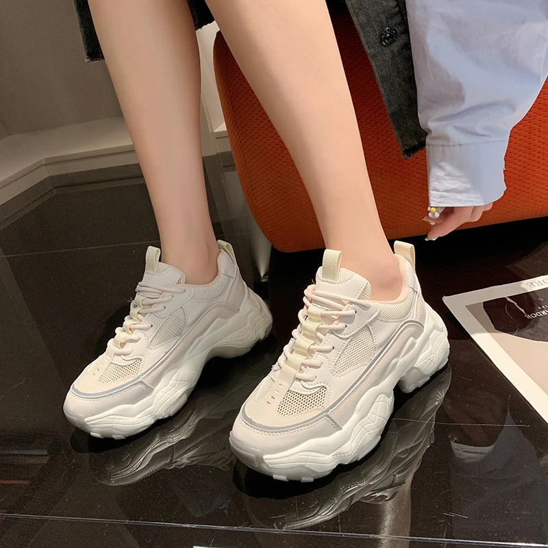 2021 Spring Sneakers Women Shoes Casual Lace Up Thick Bottom Round Toe Breathing Leisure Female Vulcanize Shoes
2021 Spring Sneakers Women Shoes Casual Lace Up Thick Bottom Round Toe Breathing Leisure Female Vulcanize Shoes