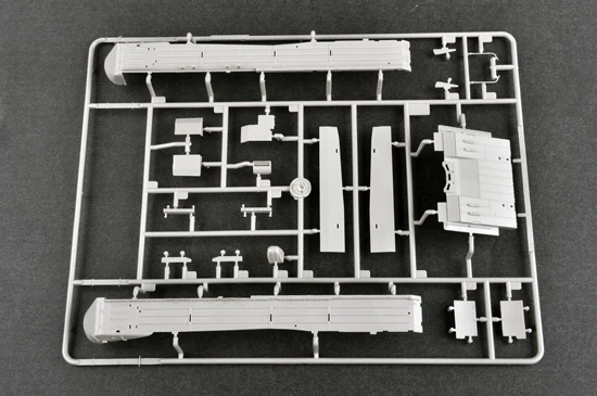 Trumpeter 1/35 09511 Ukrainian MBT T-84 Main Battle Tank Military Display Toy Plastic Assembly Building Model Kit
Trumpeter 1/35 09511 Ukrainian MBT T-84 Main Battle Tank Military Display Toy Plastic Assembly Building Model Kit