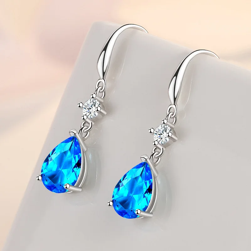 New Arrival Women Earrings Accessories 925 Silver Jewelry with Zircon Gemstone Water Drop Shape Earrings for Wedding Party Gifts
New Arrival Women Earrings Accessories 925 Silver Jewelry with Zircon Gemstone Water Drop Shape Earrings for Wedding Party Gifts