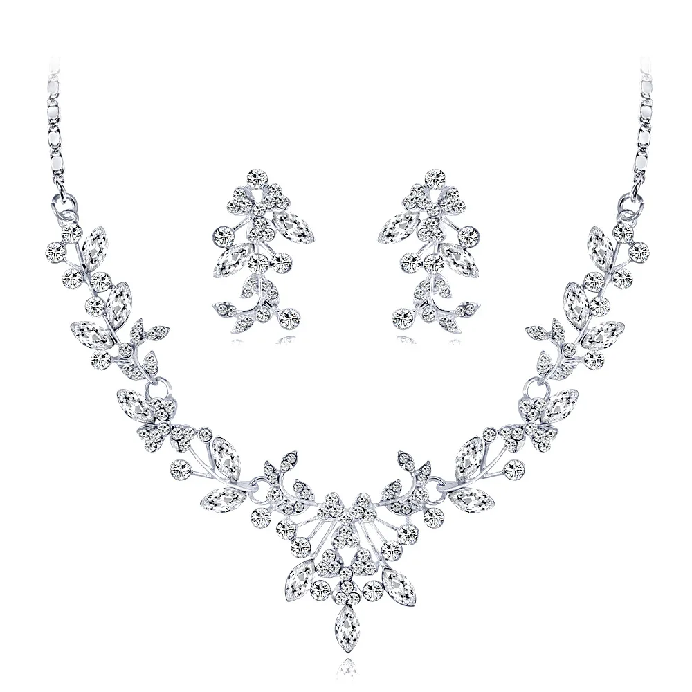 Gaku new bridal wedding collocation accessories high-end crystal diamond bridal necklace set s for women
Gaku new bridal wedding collocation accessories high-end crystal diamond bridal necklace set s for women