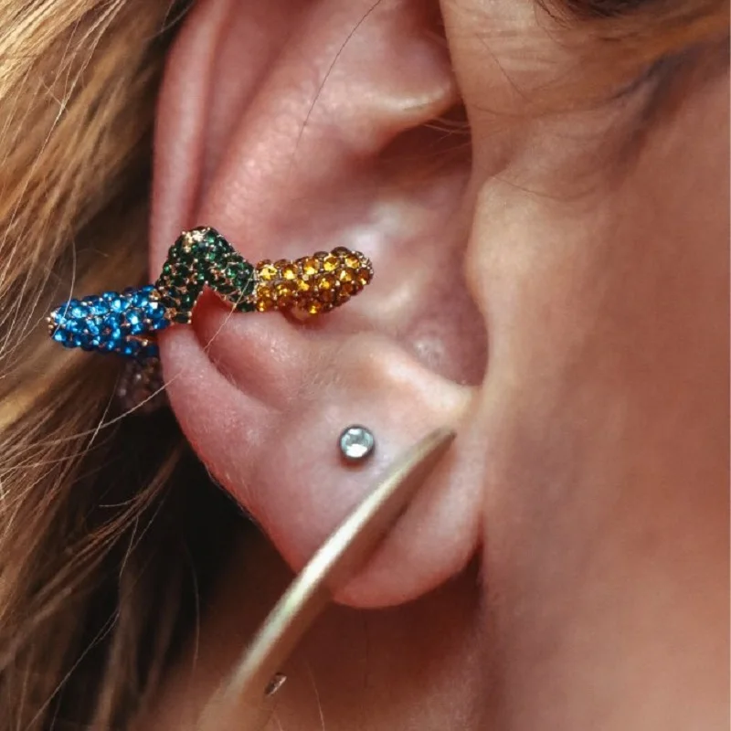 Itenice Rainbow Star Earcuffs Earring For Women Colorful Multi-Hoop Rhinestone Ear Cuff Romantic Star Rectangle Boho Ear Clips
Itenice Rainbow Star Earcuffs Earring For Women Colorful Multi-Hoop Rhinestone Ear Cuff Romantic Star Rectangle Boho Ear Clips