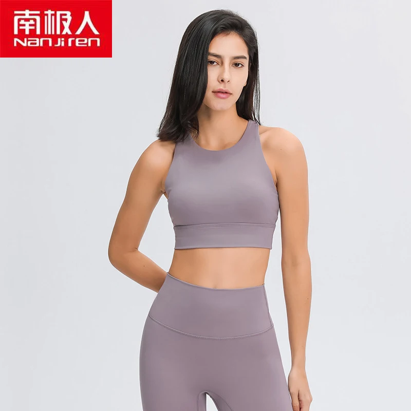 NANJIREN Lingerie Women Underwear Set One-Piece Wire Free Solid Color Seamless Breathable High Neck Triangle Hollow Sports Bra
NANJIREN Lingerie Women Underwear Set One-Piece Wire Free Solid Color Seamless Breathable High Neck Triangle Hollow Sports Bra