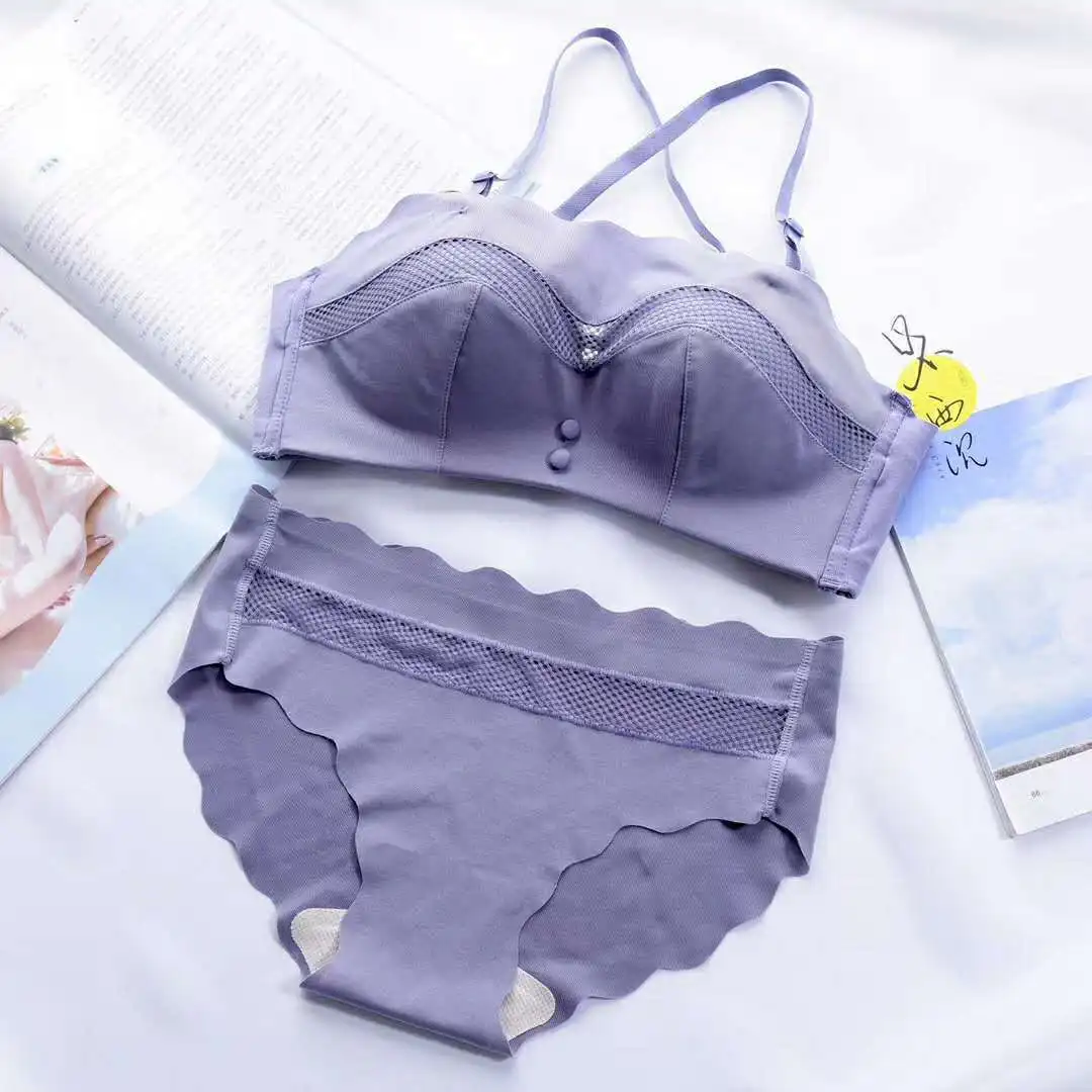 Girl Tube Top Strap Smoothing Wedding Dress Sexy Underwear Female Cross-like Backless Steel Ring Bra Suit
Girl Tube Top Strap Smoothing Wedding Dress Sexy Underwear Female Cross-like Backless Steel Ring Bra Suit