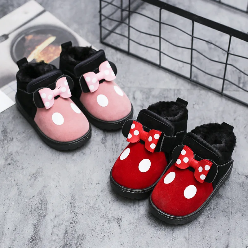 Disney cartoon winter kids boots Mickey cotton shoes girls fashion warm color matching indoor and outdoor baby boots
Disney cartoon winter kids boots Mickey cotton shoes girls fashion warm color matching indoor and outdoor baby boots