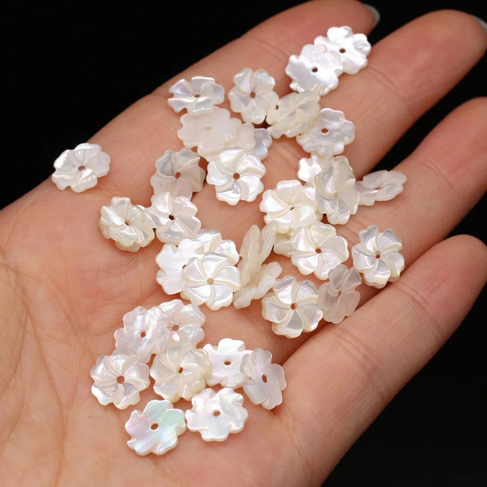 2021 Hot Sale 4pcs/pack of New Natural Freshwater White Shell Petal-shaped Shell Pendant Beads Classic Necklace Bracelet Jewelry
2021 Hot Sale 4pcs/pack of New Natural Freshwater White Shell Petal-shaped Shell Pendant Beads Classic Necklace Bracelet Jewelry
