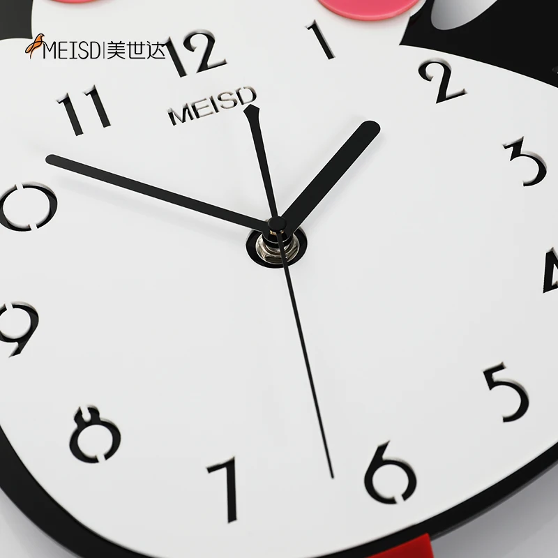 MEISD Cartoon Penguin Design Watch Wall Art Decorative White Clock Creative Quartz Silent Watch Home Decor Horloge Free Shipping
MEISD Cartoon Penguin Design Watch Wall Art Decorative White Clock Creative Quartz Silent Watch Home Decor Horloge Free Shipping