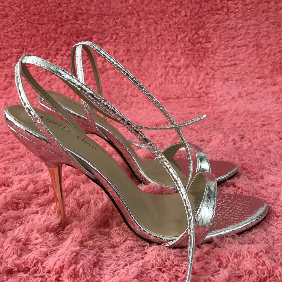 Sexy Silver Snakeskin Sandal High Heel Popular Dress Party Women Sandals Summer New Open Toe Ankle Strap Stiletto 11cm Heel Shoe
Sexy Silver Snakeskin Sandal High Heel Popular Dress Party Women Sandals Summer New Open Toe Ankle Strap Stiletto 11cm Heel Shoe