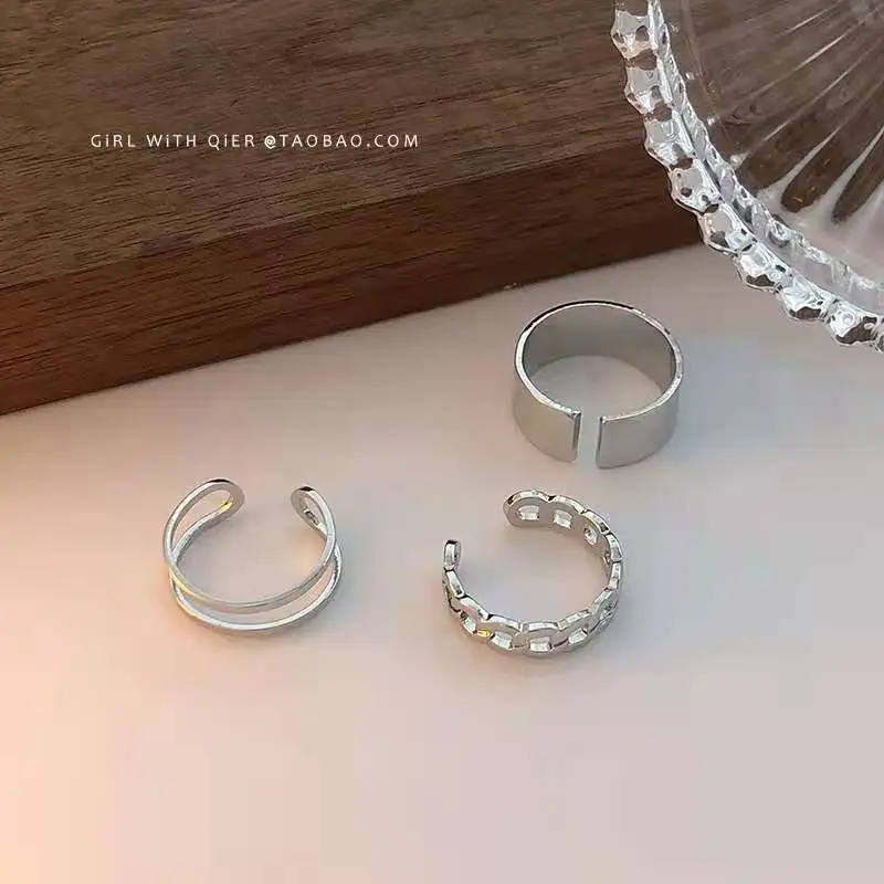 European and American hip hop cool street beat wide ring open index finger buckle ring common tail ring
European and American hip hop cool street beat wide ring open index finger buckle ring common tail ring