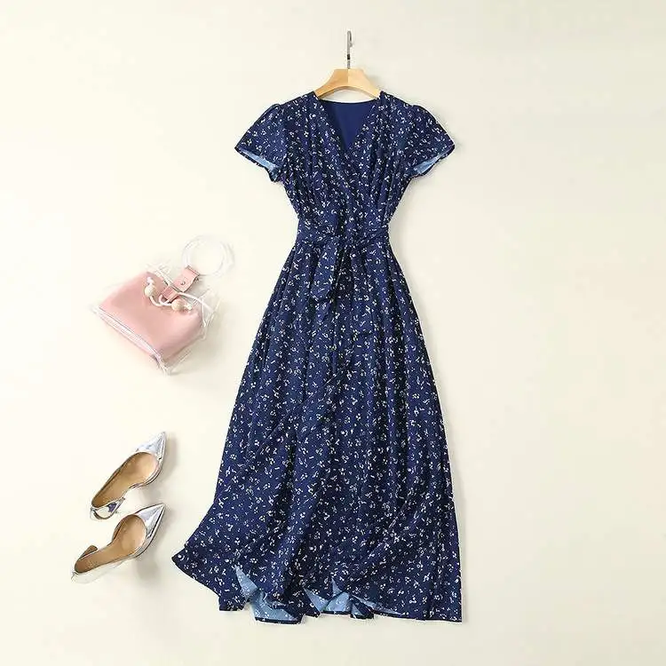 2021 Summer Chiffon Floral Long Maxi Blue V-neck Dress for Woman Designer Luxury Female Clothing Harajuku
2021 Summer Chiffon Floral Long Maxi Blue V-neck Dress for Woman Designer Luxury Female Clothing Harajuku