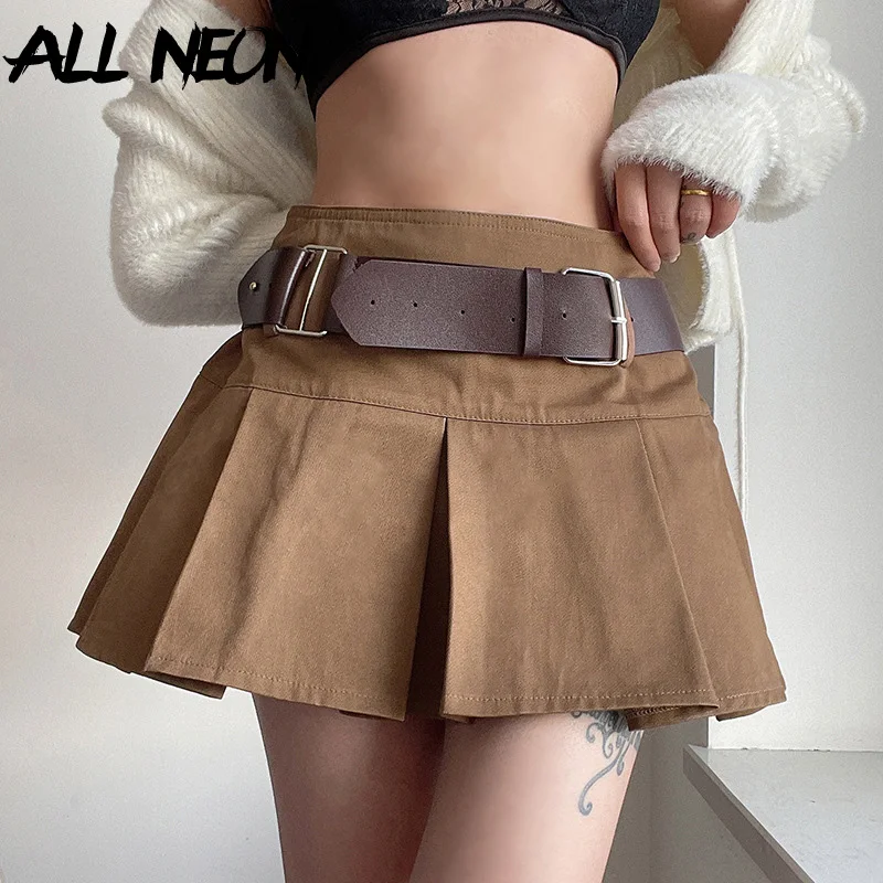 ALLNeon Cute Vintage Khaki Pleated Micro Skirts With Belt Y2K Streetwear Low Waist A-line Skirt 90s Fashion Outfits Spring 2021
ALLNeon Cute Vintage Khaki Pleated Micro Skirts With Belt Y2K Streetwear Low Waist A-line Skirt 90s Fashion Outfits Spring 2021