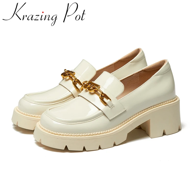 Krazing Pot size 40 cow leather slip on flats platform women summer shoes metal fastener elegant solid concise casual shoes L09
Krazing Pot size 40 cow leather slip on flats platform women summer shoes metal fastener elegant solid concise casual shoes L09