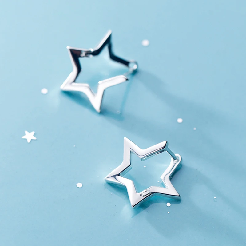 S925 Sterling Star Earrings Hot Selling Allergy Free Silver Hoop Earring for Women New Design Three-dimensional Trendy Ear Jewel
S925 Sterling Star Earrings Hot Selling Allergy Free Silver Hoop Earring for Women New Design Three-dimensional Trendy Ear Jewel