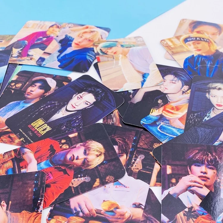 KPOP Bangtan Boys STRAY KIDS photo card Polaroid photo LOMO photo show week concert Cosplay Gift Fan Collection
KPOP Bangtan Boys STRAY KIDS photo card Polaroid photo LOMO photo show week concert Cosplay Gift Fan Collection