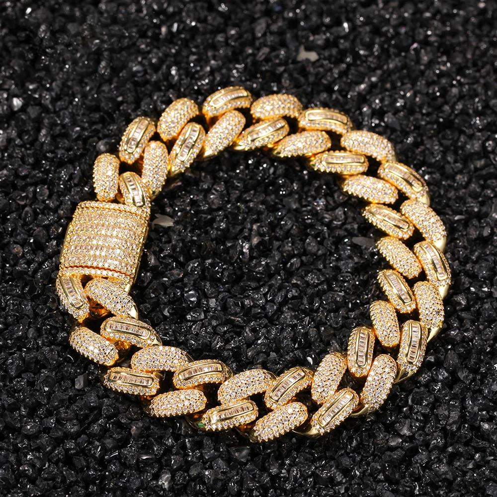 AITIEI 15mm Square Iced Out Cubic Zirconia Chain Bracelets Micro Paved Prong Cuban Chain Luxury Hip Hop Jewelry For Men Women
AITIEI 15mm Square Iced Out Cubic Zirconia Chain Bracelets Micro Paved Prong Cuban Chain Luxury Hip Hop Jewelry For Men Women