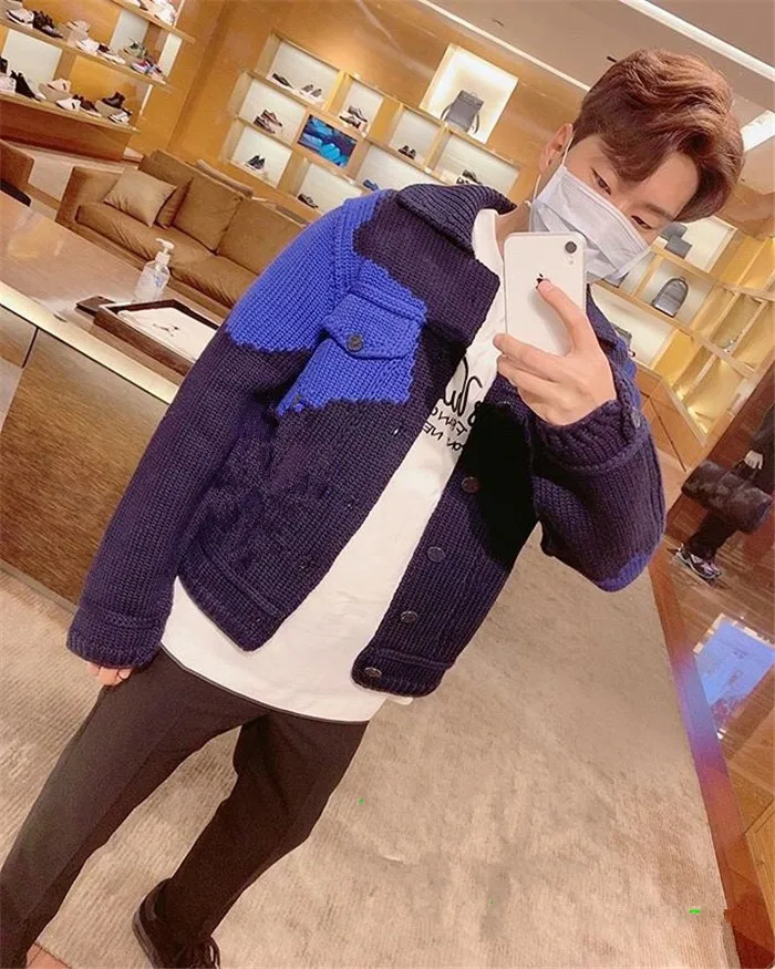 Autumn 2020 new women's Inlay button Jacket Custom yarn Fashionable and handsome Unisex Couples dress
Autumn 2020 new women's Inlay button Jacket Custom yarn Fashionable and handsome Unisex Couples dress