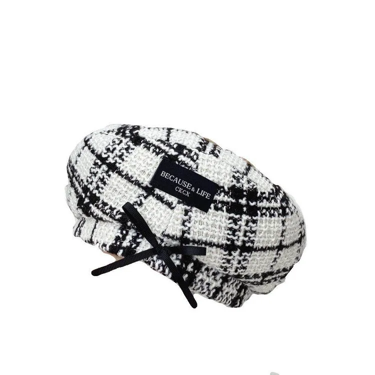 Women Winter Berets Plaid Retro Style Berets Women Stitching Soft Warm Hat Women Collapsible Hat Japanese Outdoor Painter Hat
Women Winter Berets Plaid Retro Style Berets Women Stitching Soft Warm Hat Women Collapsible Hat Japanese Outdoor Painter Hat