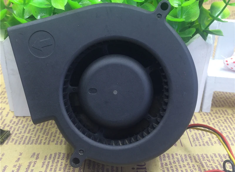 Delta BFB1012H 9733 DC12V 1.2A 9.6W Suction centrifugal turbine air blower 3600rpm 25.43CFM 3 pin Cooling exhaust fan for grill
Delta BFB1012H 9733 DC12V 1.2A 9.6W Suction centrifugal turbine air blower 3600rpm 25.43CFM 3 pin Cooling exhaust fan for grill