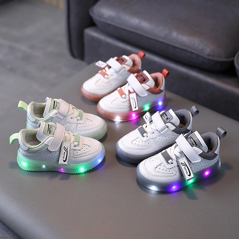 Kids Sneakers Toddler Baby Gilrs Boys Led Glow Breathable Sport Shoes Kids Microfiber Leather Sneakers Children Running Shoes 
Kids Sneakers Toddler Baby Gilrs Boys Led Glow Breathable Sport Shoes Kids Microfiber Leather Sneakers Children Running Shoes