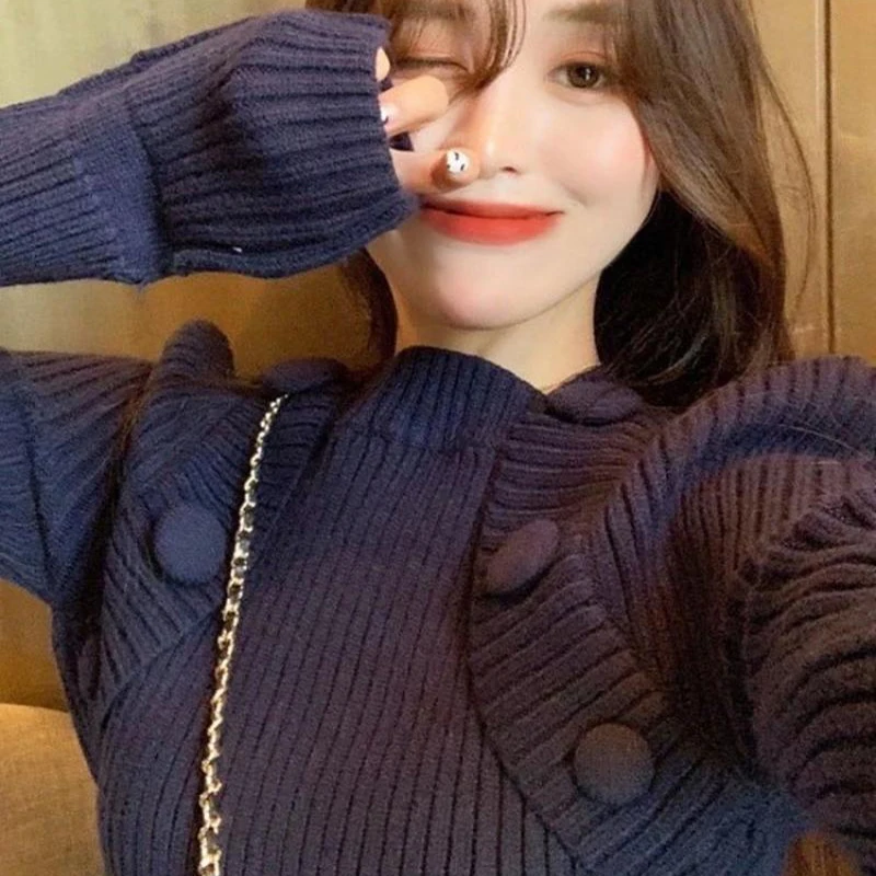Designer Women's Fashion Sweater O-Neck Button High-Waist High-Quality Warm Sweater Knitted Long-Sleeved Women's Pullover
Designer Women's Fashion Sweater O-Neck Button High-Waist High-Quality Warm Sweater Knitted Long-Sleeved Women's Pullover