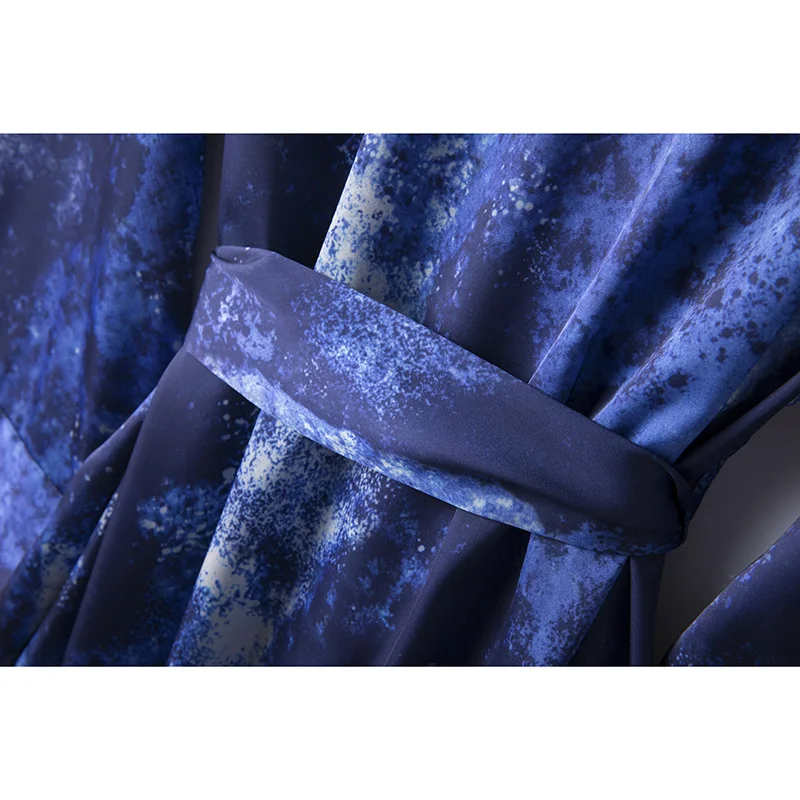 Satin Robe Sexy Homewear Female Sleepwear Blue Nightdress Print Kimono Bathrobe Gown Spring New Intimate Lingerie Sleep Dress
Satin Robe Sexy Homewear Female Sleepwear Blue Nightdress Print Kimono Bathrobe Gown Spring New Intimate Lingerie Sleep Dress