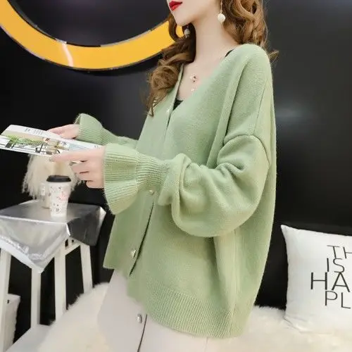 autumn winter women sweater knitted thick solid color jacket full sleeves cardigan
autumn winter women sweater knitted thick solid color jacket full sleeves cardigan