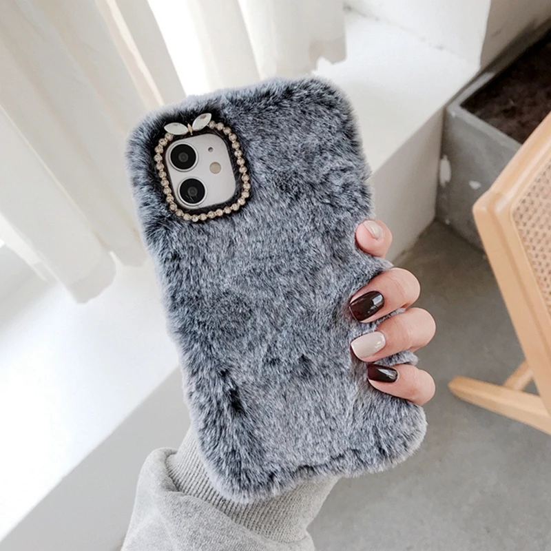 Winter Fluffy Plush Phone Case For IPhone 11 12 Pro Max XS Max 12Mini XR X 7 8 Plus SE 2020 Fashion Color Warm Fur Back Cover 
Winter Fluffy Plush Phone Case For IPhone 11 12 Pro Max XS Max 12Mini XR X 7 8 Plus SE 2020 Fashion Color Warm Fur Back Cover