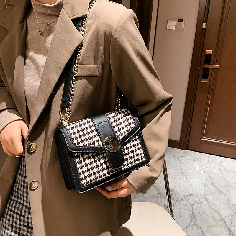 2021 Spring and Autumn New Internet Celebrity Woolen High Quality Small Bag Women's Fashion Shoulder Messenger Bag
2021 Spring and Autumn New Internet Celebrity Woolen High Quality Small Bag Women's Fashion Shoulder Messenger Bag