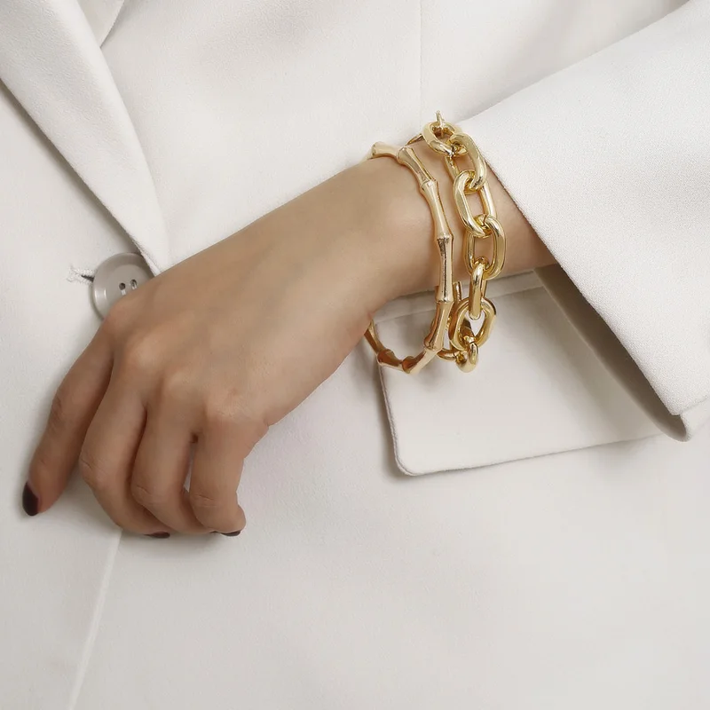 2/Pcs Set Gold Color Metal Chain Link Creative Bamboo Bracelet Bangle 2020 New Fashion Punk Bangle Bracelet Women Party
2/Pcs Set Gold Color Metal Chain Link Creative Bamboo Bracelet Bangle 2020 New Fashion Punk Bangle Bracelet Women Party