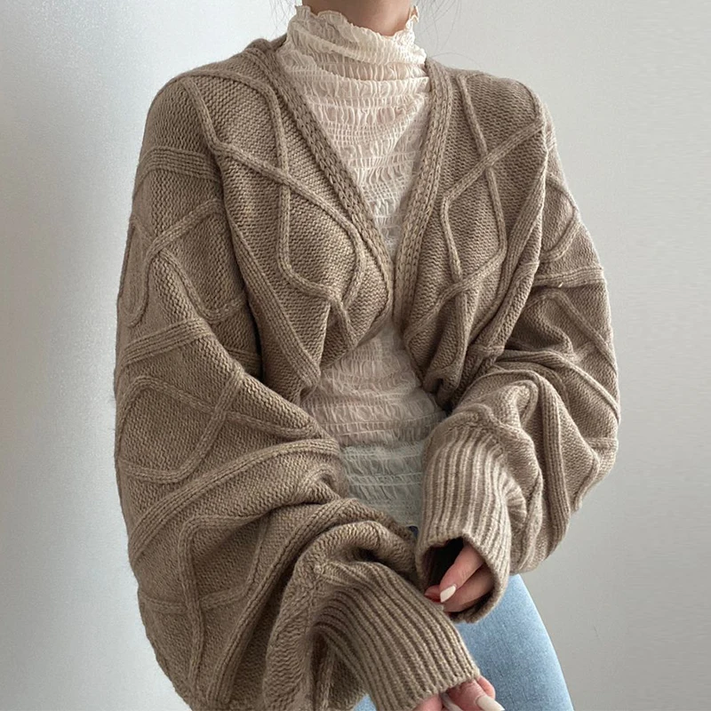 VANOVICH Korean Style Loose Design Back Hollow Lantern Sleeve Shawl Knitted Sweater 2021 Autumn and Winter New Women Cardigan
VANOVICH Korean Style Loose Design Back Hollow Lantern Sleeve Shawl Knitted Sweater 2021 Autumn and Winter New Women Cardigan