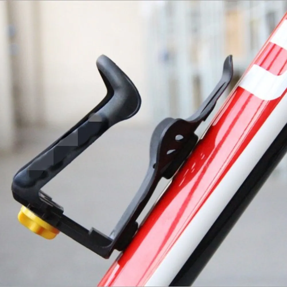 Road Mountain Bicycle Bottle Rack Lightweight PC Plastic Bottle Holder Cage Bike Water Cup Rack Outdoor Cycling Accessories
Road Mountain Bicycle Bottle Rack Lightweight PC Plastic Bottle Holder Cage Bike Water Cup Rack Outdoor Cycling Accessories