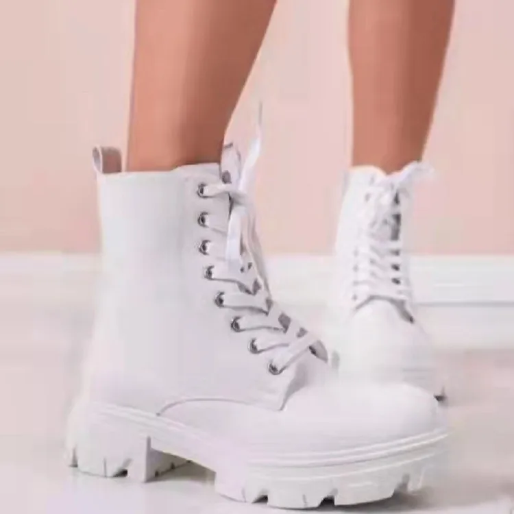 New Women Autumn Winter Leather Platform Martin Boots Solid Fashion Ladies Thick Bottom Ankle Boots Comfortable Botas De Mujer
New Women Autumn Winter Leather Platform Martin Boots Solid Fashion Ladies Thick Bottom Ankle Boots Comfortable Botas De Mujer