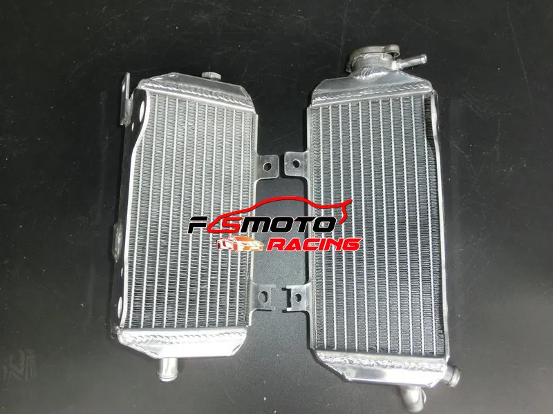 Радиатор из алюминиевого сплава для HONDA CRF450r CRF 450R 2013 2014 13 14 1 год гарантии
Радиатор из алюминиевого сплава для HONDA CRF450r CRF 450R 2013 2014 13 14 1 год гарантии