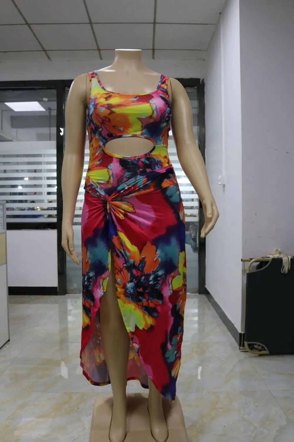 Sexy Plus Size swimwear High Waist Women One-Piece Plus Size Print Bikini Swimsuit Beachwear Swimwear And Split Casual Skirts
Sexy Plus Size swimwear High Waist Women One-Piece Plus Size Print Bikini Swimsuit Beachwear Swimwear And Split Casual Skirts