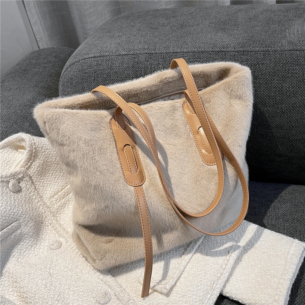 Winter Simple Plush Large Shopper Tote Shoulder Bags For Women Brand Designer Work Shopping Travel Soft Ladies Handbags New 2021
Winter Simple Plush Large Shopper Tote Shoulder Bags For Women Brand Designer Work Shopping Travel Soft Ladies Handbags New 2021