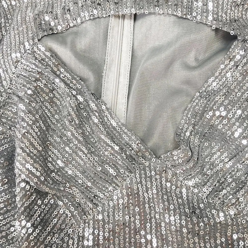 Echoine Sexy Sequins Two Piece Skirt Set Fashion V Neck Long Sleeve Crop Top Mini Dress Night Club Party Outfits Bodycon Skirt
Echoine Sexy Sequins Two Piece Skirt Set Fashion V Neck Long Sleeve Crop Top Mini Dress Night Club Party Outfits Bodycon Skirt