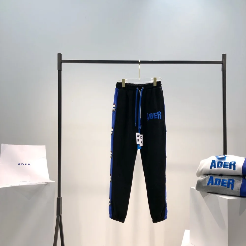 ADER Sweatpants Men Women Embroidered Blue LOGO Pants SNOW MEN High Quality Casual Cotton Pants Comfortable Jogging Pants
ADER Sweatpants Men Women Embroidered Blue LOGO Pants SNOW MEN High Quality Casual Cotton Pants Comfortable Jogging Pants