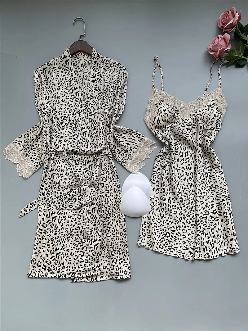 Two Pieces Leopard Print Sleepwear Sleep Set Sexy Women's Robe & Gown Sets Bathrobe + Mini Night Dress M L XL
Two Pieces Leopard Print Sleepwear Sleep Set Sexy Women's Robe & Gown Sets Bathrobe + Mini Night Dress M L XL