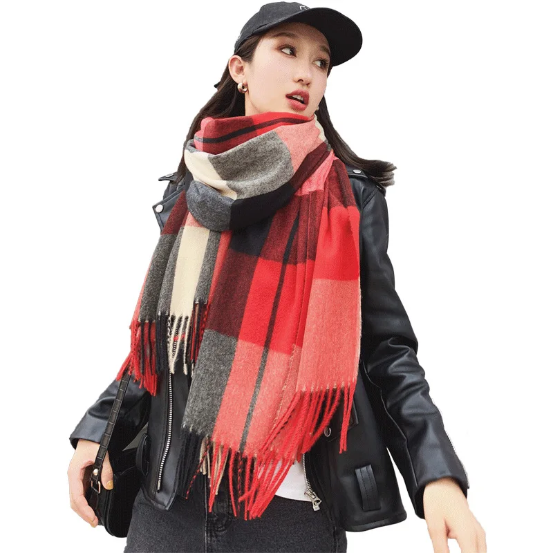 2020 new products Europe and America long British Plaid Scarf dual purpose warm versatile women's shawl wholesale 3204
2020 new products Europe and America long British Plaid Scarf dual purpose warm versatile women's shawl wholesale 3204