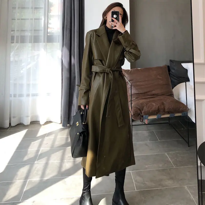 Faux Leather Jacket Women Fall Winter fashion Loose Jacket Elegant Long Female Streetwear Casual Outwear Oversize Coat With Belt
Faux Leather Jacket Women Fall Winter fashion Loose Jacket Elegant Long Female Streetwear Casual Outwear Oversize Coat With Belt